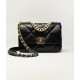 CHANEL 19 HANDBAG - Shiny Lambskin