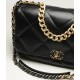 CHANEL 19 MAXI HANDBAG - Shiny Lambskin