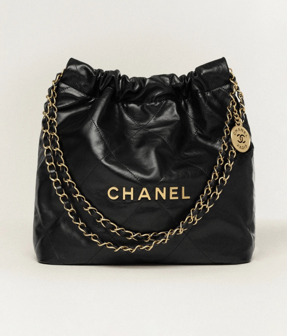 CHANEL 22 SMALL HANDBAG - Shiny Calfskin