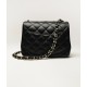 CHANEL MINI CLASSIC HANDBAG - Lambskin (13.5 × 17 × 8 cm)