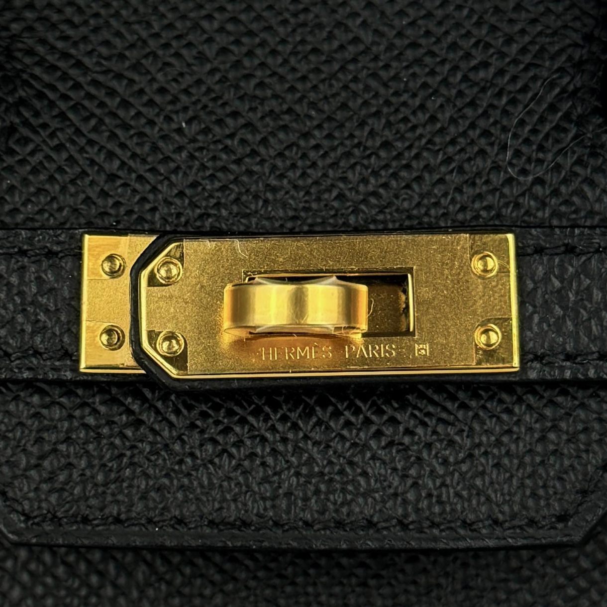 Hermès Birkin 25 Noir Epsom with Gold Hardware