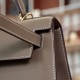 Hermès Kelly 32 Etoupe Epsom with Gold Hardware