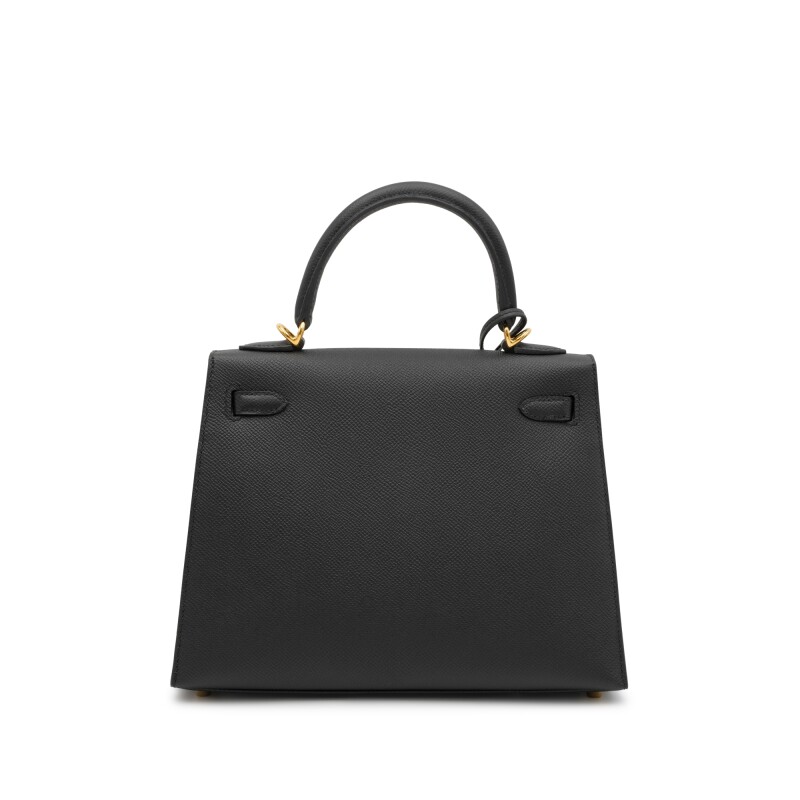 Hermès Kelly 25 Noir Epsom with Gold Hardware