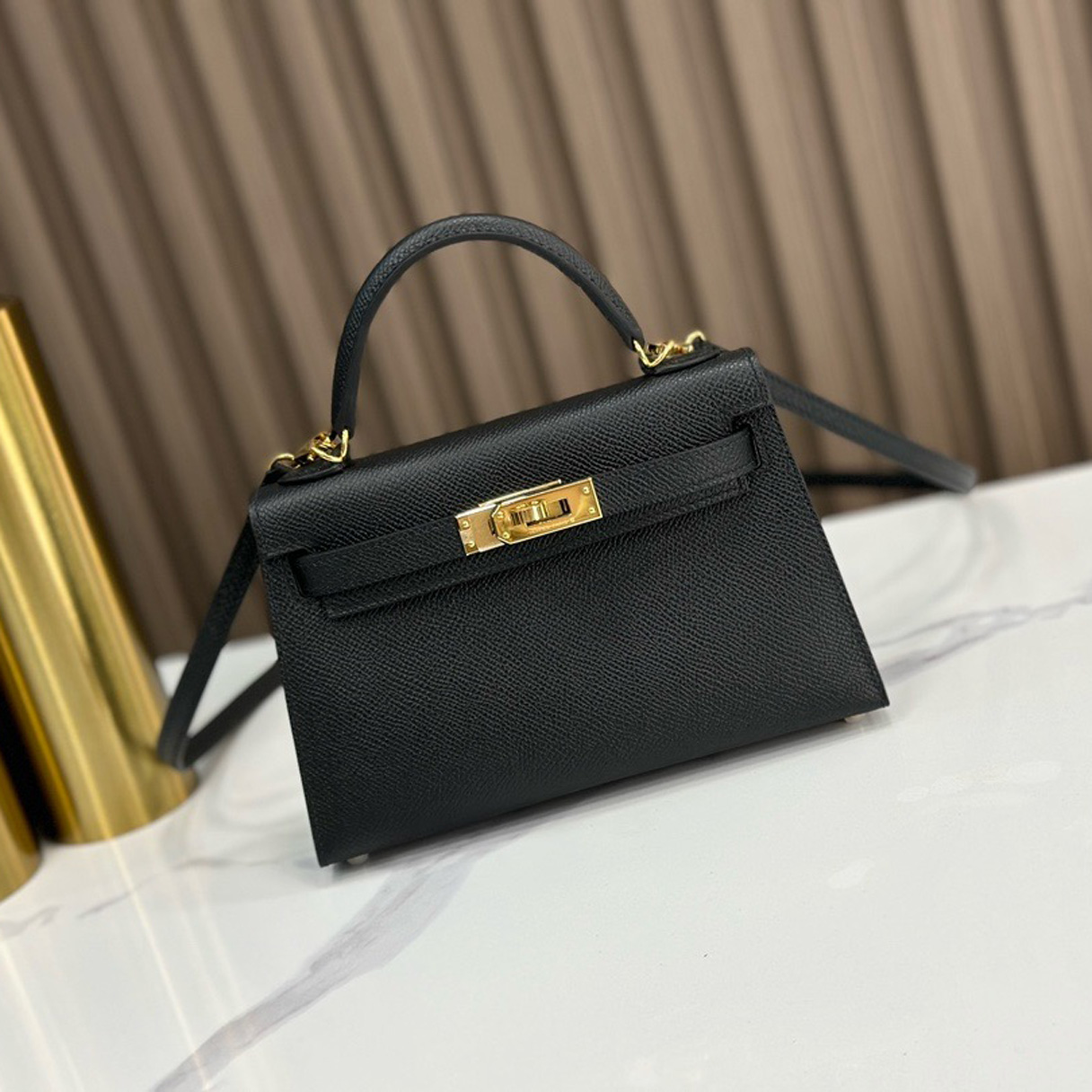 Hermès Kelly Mini Noir Epsom with Gold Hardware